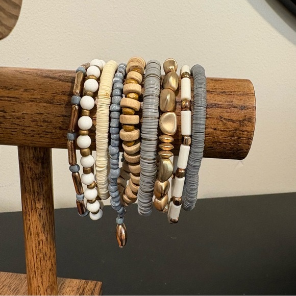 Multi-Color Beaded Bracelet Set - Picture 2 of 2